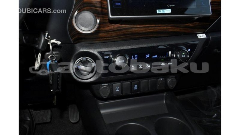 Big with watermark toyota hilux abseron import dubai 1927