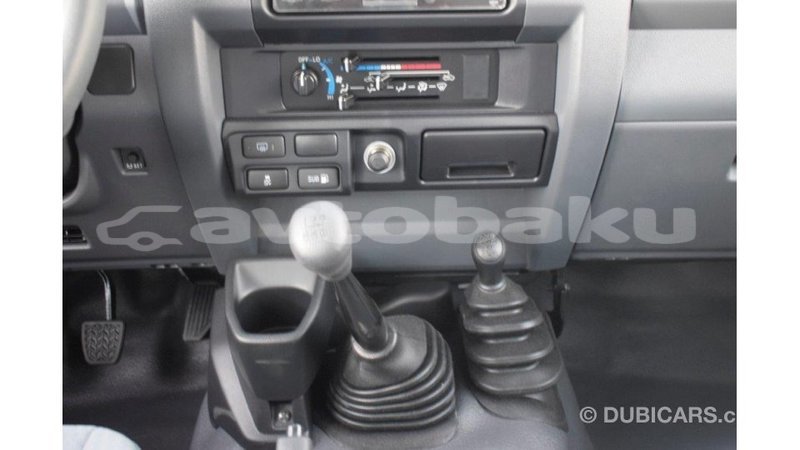 Big with watermark toyota land cruiser abseron import dubai 1947