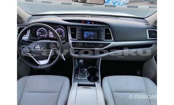Buy Import Toyota Highlander White Car in Import - Dubai in Abseron Buy Import Toyota Highlander White Car in Import - Dubai in Abseron