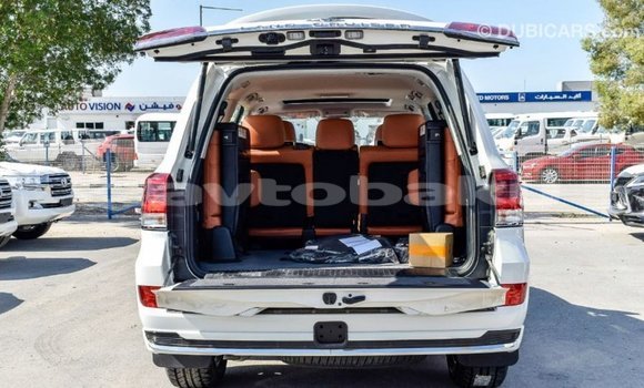 Buy Import Toyota Land Cruiser White Car in Import - Dubai in Abseron Buy Import Toyota Land Cruiser White Car in Import - Dubai in Abseron
