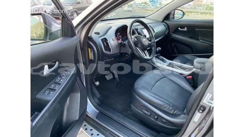 Big with watermark kia sportage abseron import dubai 1993