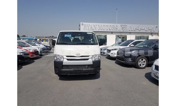 Buy Import Toyota Hiace White Car in Import - Dubai in Abseron Buy Import Toyota Hiace White Car in Import - Dubai in Abseron