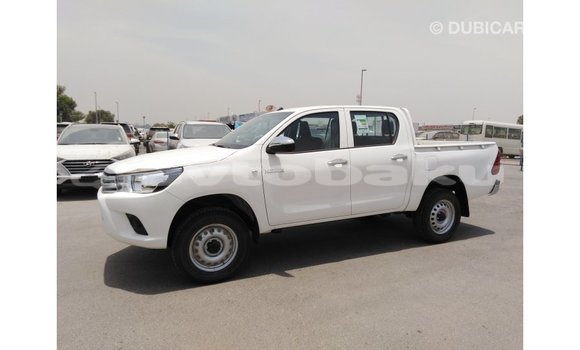 Buy Import Toyota Hilux White Car in Import - Dubai in Abseron Buy Import Toyota Hilux White Car in Import - Dubai in Abseron