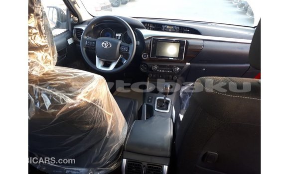 Buy Import Toyota Hilux Red Car in Import - Dubai in Abseron Buy Import Toyota Hilux Red Car in Import - Dubai in Abseron