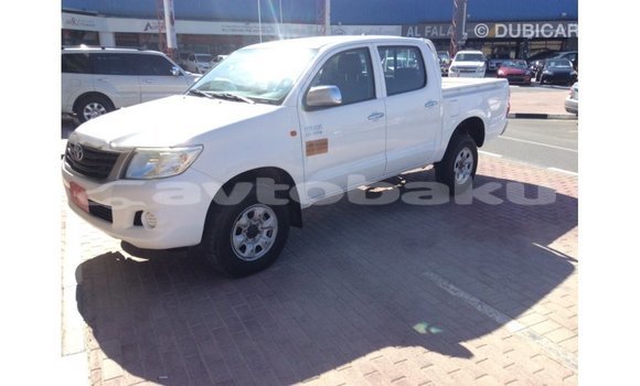 Buy Import Toyota Hilux White Car in Import - Dubai in Abseron Buy Import Toyota Hilux White Car in Import - Dubai in Abseron