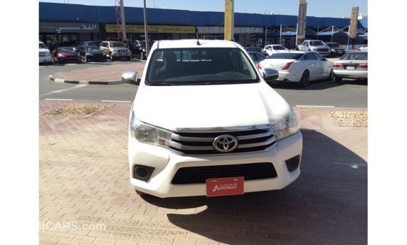 Buy Import Toyota Hilux White Car in Import - Dubai in Abseron Buy Import Toyota Hilux White Car in Import - Dubai in Abseron