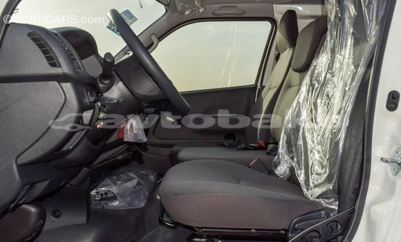 Buy Import Toyota Hiace White Car in Import - Dubai in Abseron Buy Import Toyota Hiace White Car in Import - Dubai in Abseron