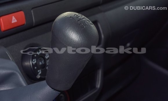 Buy Import Toyota Hiace White Car in Import - Dubai in Abseron Buy Import Toyota Hiace White Car in Import - Dubai in Abseron