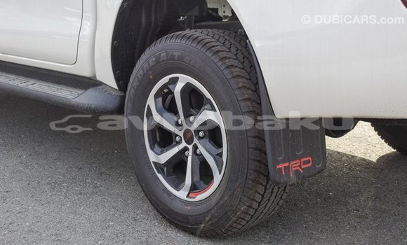 Buy Import Toyota Hilux White Car in Import - Dubai in Abseron Buy Import Toyota Hilux White Car in Import - Dubai in Abseron