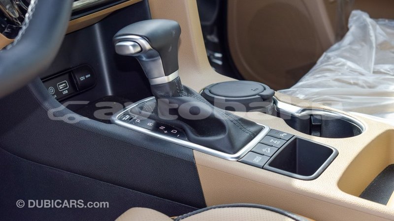 Big with watermark kia sportage abseron import dubai 2065