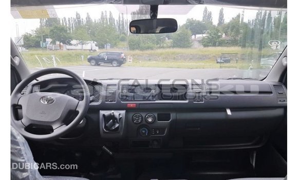 Buy Import Toyota Hiace White Car in Import - Dubai in Abseron Buy Import Toyota Hiace White Car in Import - Dubai in Abseron