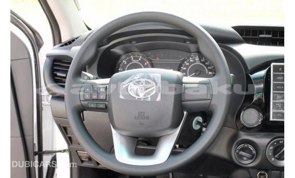 Buy Import Toyota Hilux White Car in Import - Dubai in Abseron Buy Import Toyota Hilux White Car in Import - Dubai in Abseron