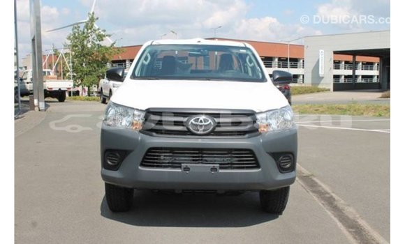 Buy Import Toyota Hilux White Car in Import - Dubai in Abseron Buy Import Toyota Hilux White Car in Import - Dubai in Abseron