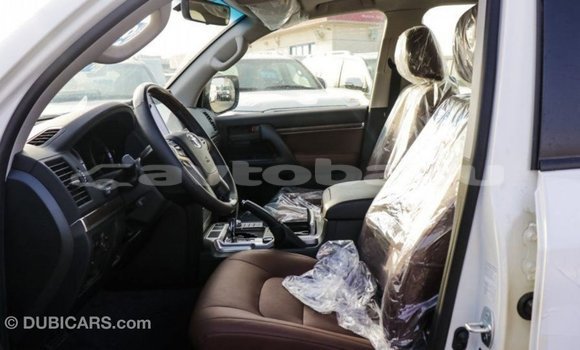 Buy Import Toyota Land Cruiser White Car in Import - Dubai in Abseron Buy Import Toyota Land Cruiser White Car in Import - Dubai in Abseron