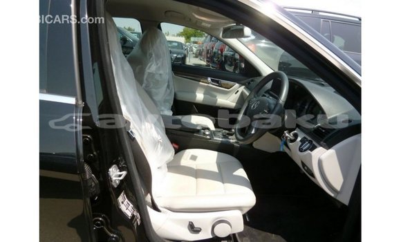 Buy Import Mercedes-Benz 200 Black Car in Import - Dubai in Abseron Buy Import Mercedes-Benz 200 Black Car in Import - Dubai in Abseron