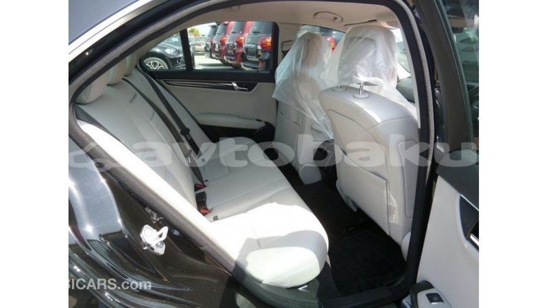 Big with watermark mercedes benz 200 abseron import dubai 2106