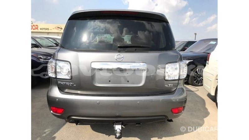 Big with watermark nissan patrol abseron import dubai 2108