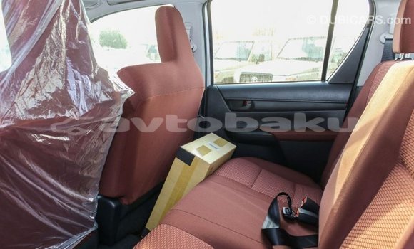 Buy Import Toyota Hilux White Car in Import - Dubai in Abseron Buy Import Toyota Hilux White Car in Import - Dubai in Abseron
