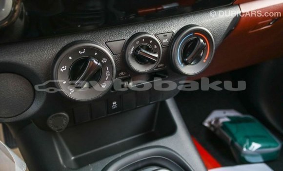 Buy Import Toyota Hilux White Car in Import - Dubai in Abseron Buy Import Toyota Hilux White Car in Import - Dubai in Abseron