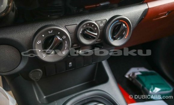 Buy Import Toyota Hilux White Car in Import - Dubai in Abseron Buy Import Toyota Hilux White Car in Import - Dubai in Abseron