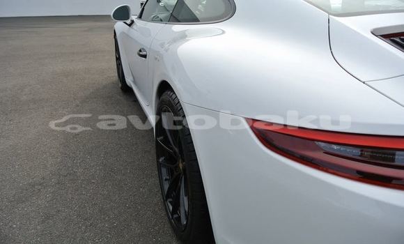 Buy Used Porsche 911 White Car in Agdam in Mil-Qarabax Buy Used Porsche 911 White Car in Agdam in Mil-Qarabax