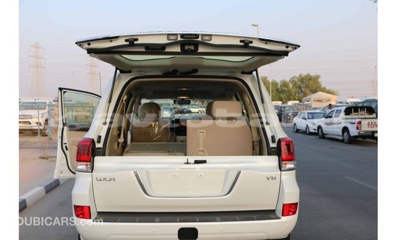 Buy Import Toyota Land Cruiser White Car in Import - Dubai in Abseron Buy Import Toyota Land Cruiser White Car in Import - Dubai in Abseron