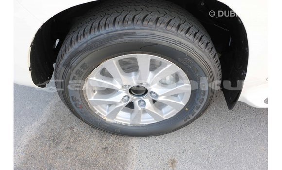 Buy Import Toyota Land Cruiser White Car in Import - Dubai in Abseron Buy Import Toyota Land Cruiser White Car in Import - Dubai in Abseron