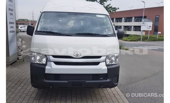 Buy Import Toyota Hiace White Car in Import - Dubai in Abseron Buy Import Toyota Hiace White Car in Import - Dubai in Abseron
