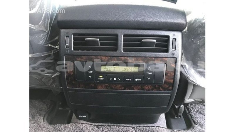 Big with watermark toyota land cruiser abseron import dubai 2135