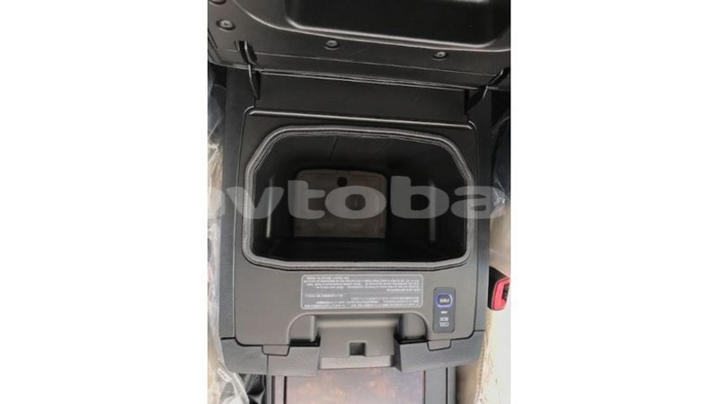 Big with watermark toyota land cruiser abseron import dubai 2135