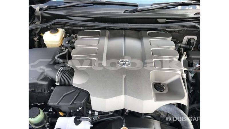 Big with watermark toyota land cruiser abseron import dubai 2135