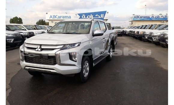 Buy Import Mitsubishi L200 White Car in Import - Dubai in Abseron Buy Import Mitsubishi L200 White Car in Import - Dubai in Abseron