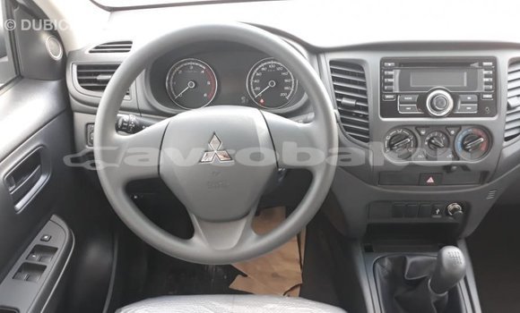 Buy Import Mitsubishi L200 White Car in Import - Dubai in Abseron Buy Import Mitsubishi L200 White Car in Import - Dubai in Abseron
