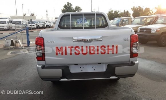 Buy Import Mitsubishi L200 White Car in Import - Dubai in Abseron Buy Import Mitsubishi L200 White Car in Import - Dubai in Abseron