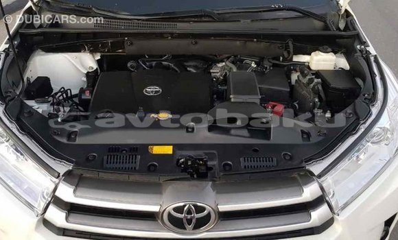 Buy Import Toyota Highlander White Car in Import - Dubai in Abseron Buy Import Toyota Highlander White Car in Import - Dubai in Abseron