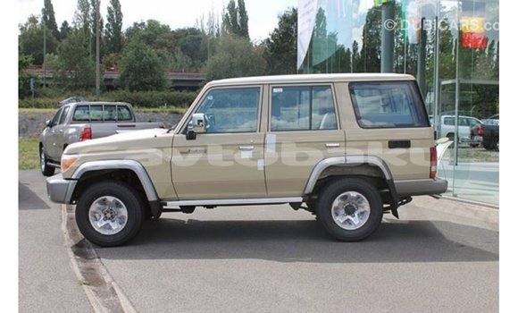 Buy Import Toyota Land Cruiser Beige Car in Import - Dubai in Abseron Buy Import Toyota Land Cruiser Beige Car in Import - Dubai in Abseron