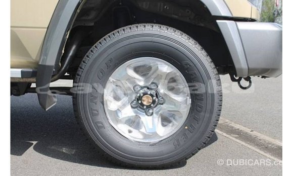 Buy Import Toyota Land Cruiser Beige Car in Import - Dubai in Abseron Buy Import Toyota Land Cruiser Beige Car in Import - Dubai in Abseron