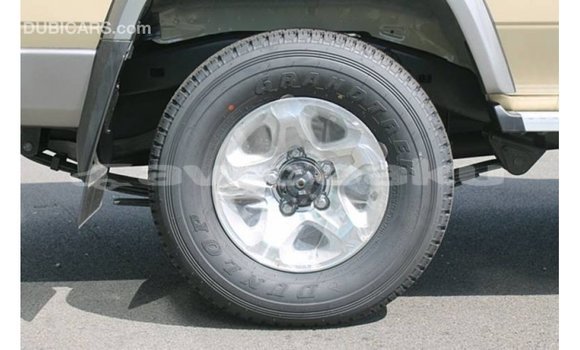 Buy Import Toyota Land Cruiser Beige Car in Import - Dubai in Abseron Buy Import Toyota Land Cruiser Beige Car in Import - Dubai in Abseron