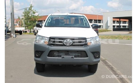Buy Import Toyota Hilux White Car in Import - Dubai in Abseron Buy Import Toyota Hilux White Car in Import - Dubai in Abseron