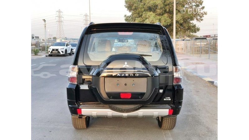 Big with watermark mitsubishi pajero abseron import dubai 2195