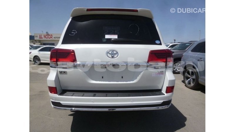 Big with watermark toyota land cruiser abseron import dubai 2204