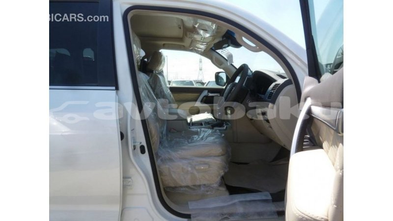 Big with watermark toyota land cruiser abseron import dubai 2204