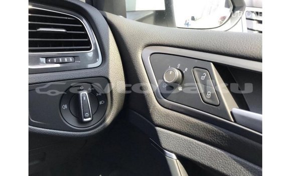 Buy Import Volkswagen Golf White Car in Import - Dubai in Abseron Buy Import Volkswagen Golf White Car in Import - Dubai in Abseron