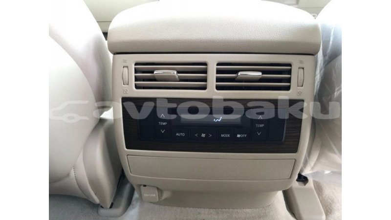 Big with watermark toyota land cruiser abseron import dubai 2208