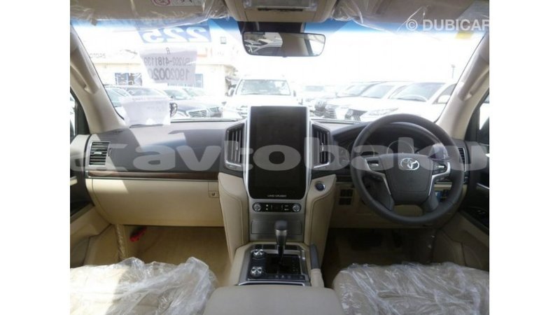 Big with watermark toyota land cruiser abseron import dubai 2210