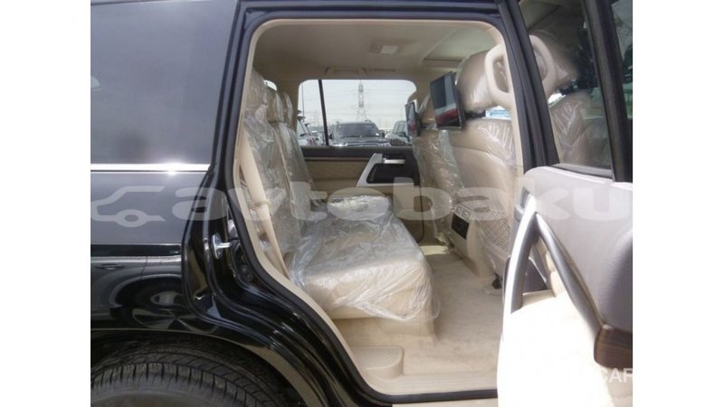 Big with watermark toyota land cruiser abseron import dubai 2210