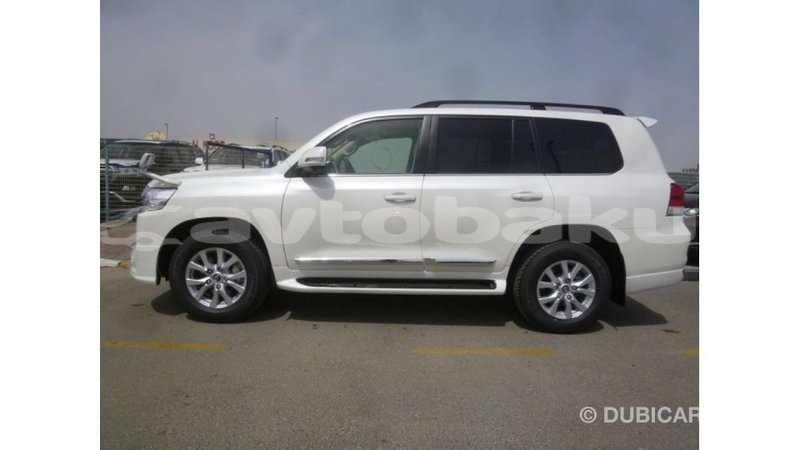 Big with watermark toyota land cruiser abseron import dubai 2211