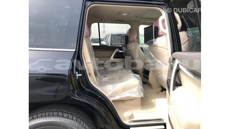 Big with watermark toyota land cruiser abseron import dubai 2212