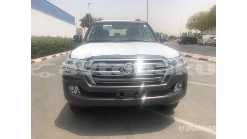 Big with watermark toyota land cruiser abseron import dubai 2214