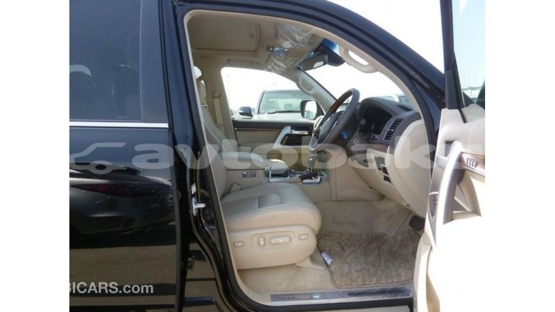 Big with watermark toyota land cruiser abseron import dubai 2215